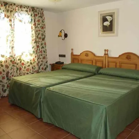 Hostal Las Grullas-2